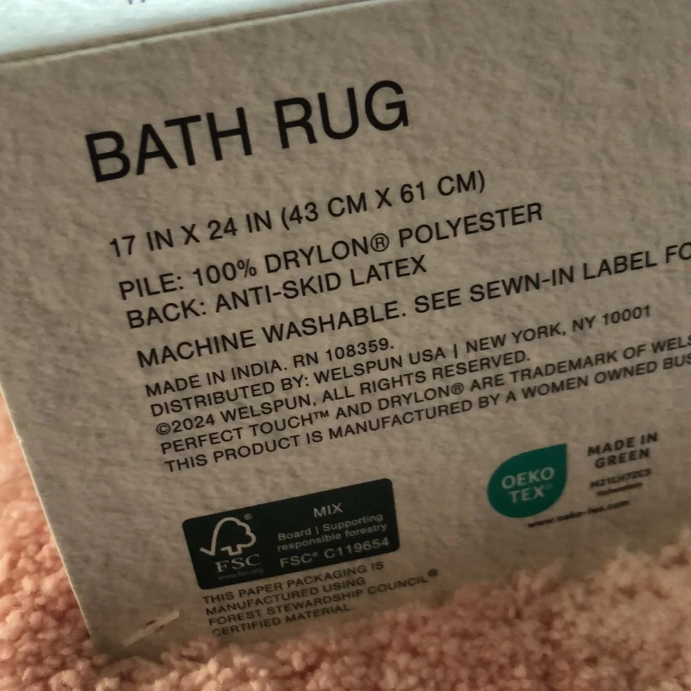 Pink & White Checkered Plush Bath Rug Mat